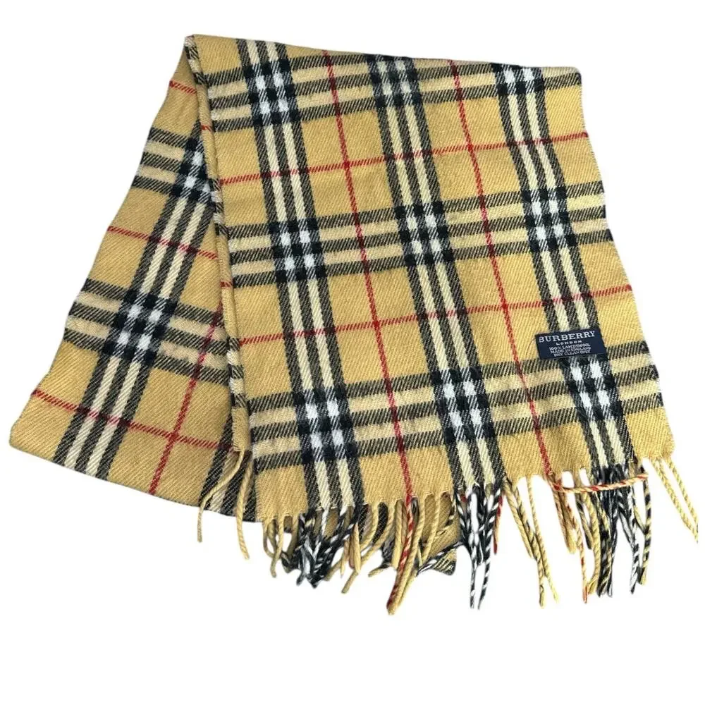 BB10. BURBERRY 100% Lambswool Check Scarf – Classic Nova Pattern